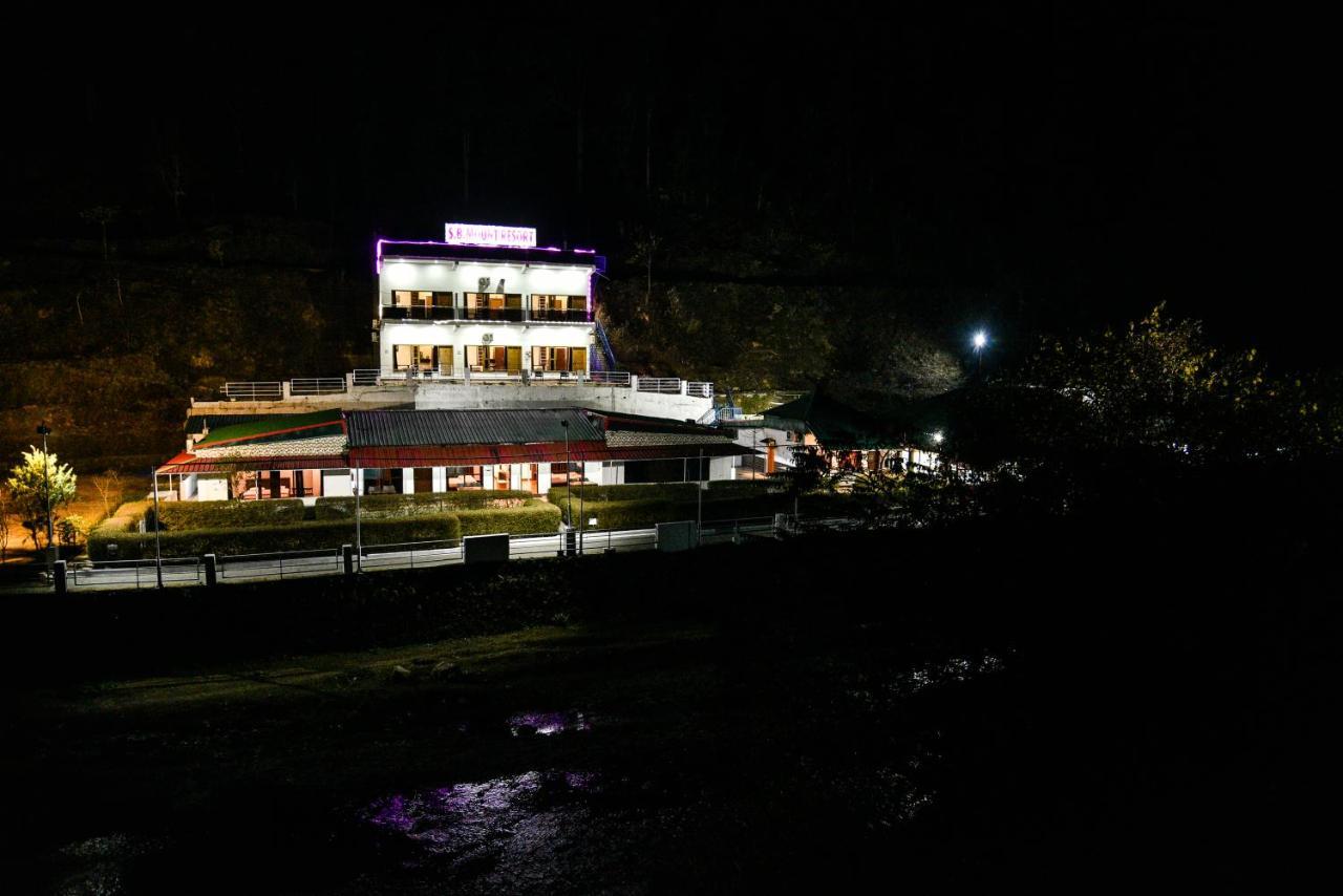 FabEscape SB Mount Resort Lansdowne Exterior foto